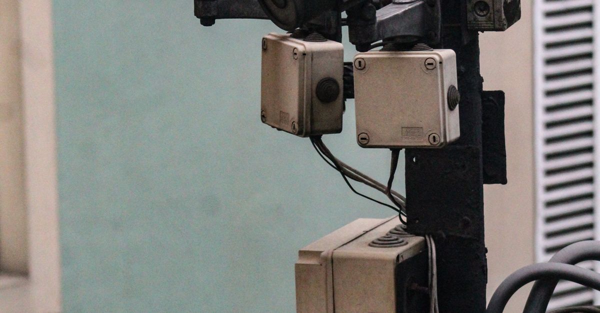Key Considerations for Setting Up a Business Surveillance System