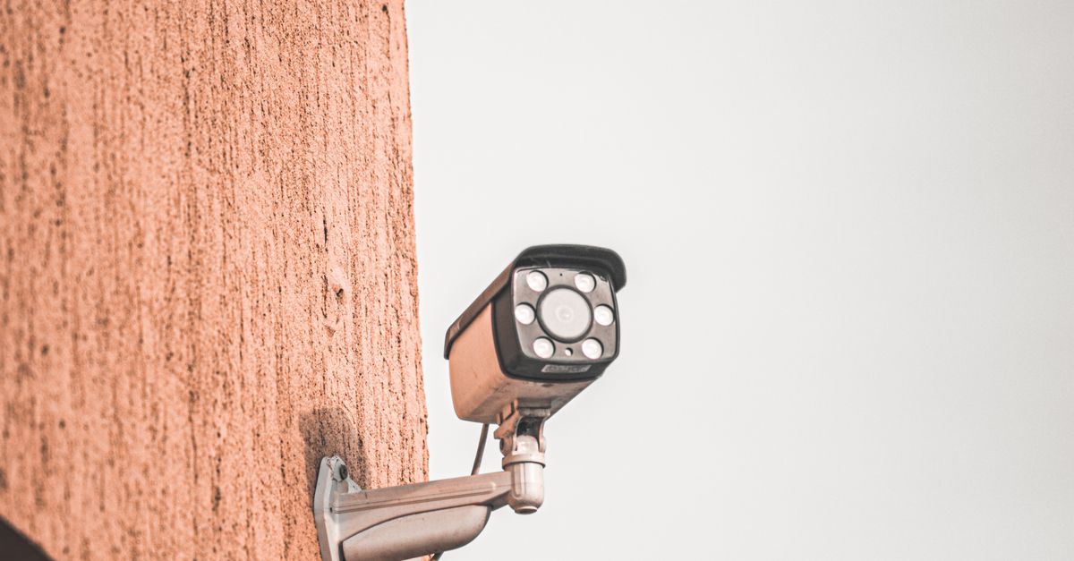 Step-by-Step Guide to Installing Wireless Cameras Outdoors