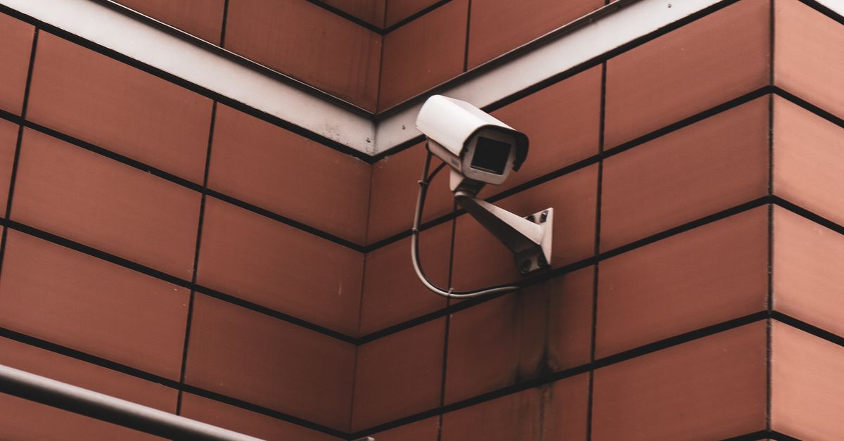 Troubleshooting Installation Problems with Indoor Cameras